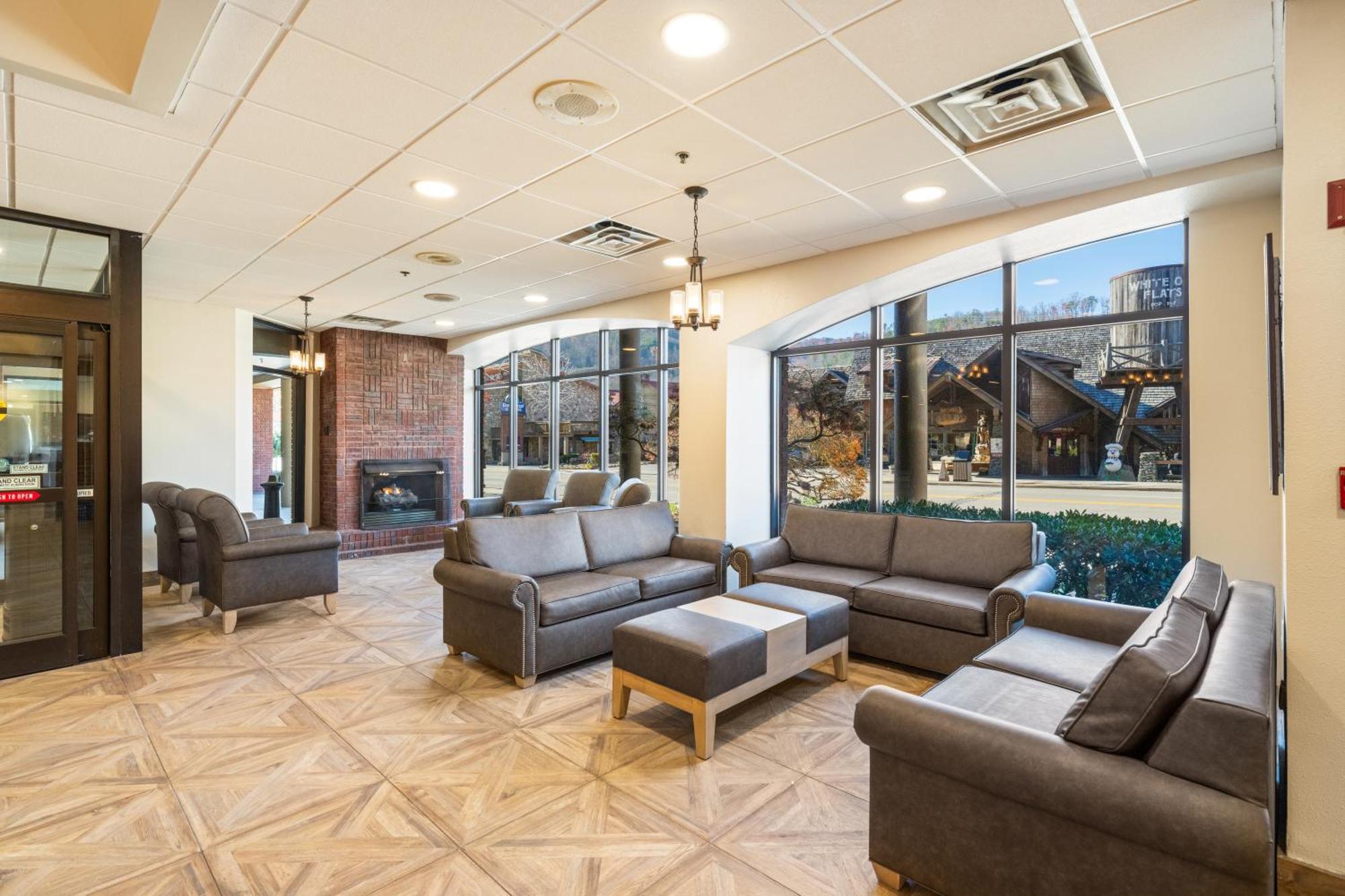 Black Bear Inn & Suites Gatlinburg Εξωτερικό φωτογραφία